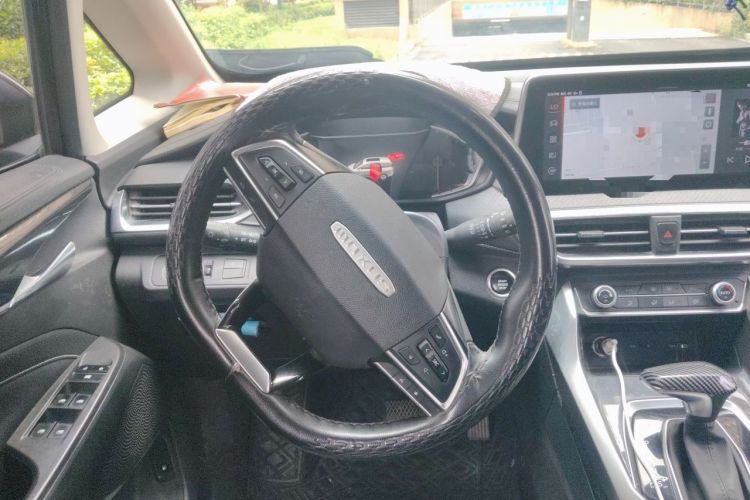 Used SAIC MAXUS G50 2019 1.5T First Edition Automatic Luxury Version 7 Seats Steering Wheel
