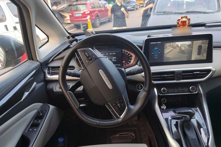 Used SAIC MAXUS G50 2019 1.5T First Edition Automatic Luxury Version 7 Seats Steering Wheel