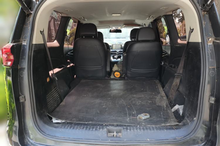 Used SAIC MAXUS G50 2019 1.5T Automatic Elite Edition China VI Standard Trunk