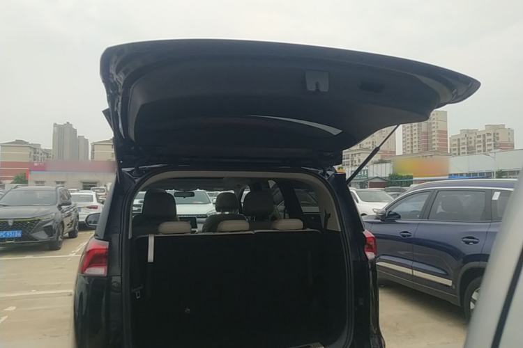 Used SAIC MAXUS G50 2019 1.5T Automatic Luxury Edition China VI Standard Trunk
