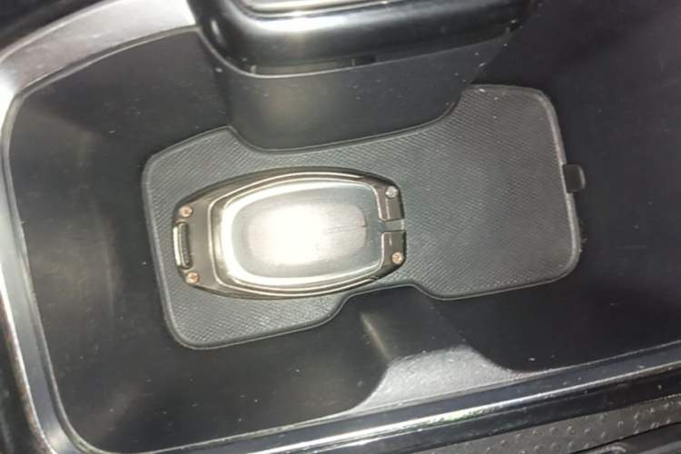 Used SAIC MAXUS G50 2019 1.5T Automatic Elite Edition China VI Standard Vehicle Key