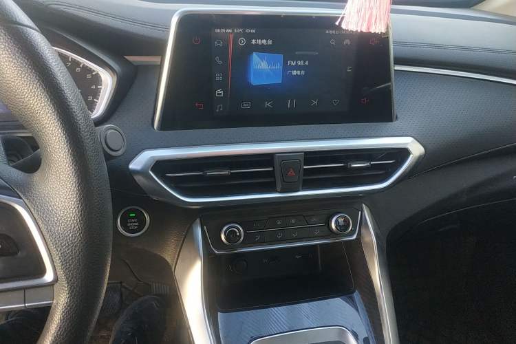 Used SAIC MAXUS G50 2019 1.3T Manual Enjoyment Base Model China V Standard Audio And AC Panel