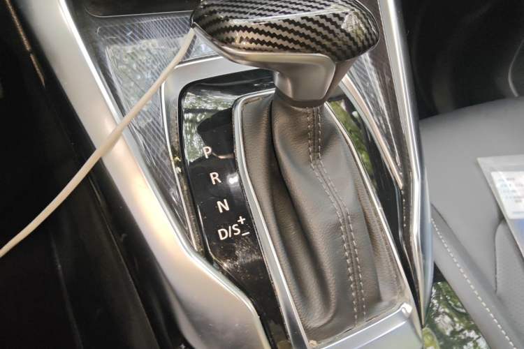 Used SAIC MAXUS G50 2019 1.5T First Edition Automatic Luxury Version 7 Seats Gear Lever