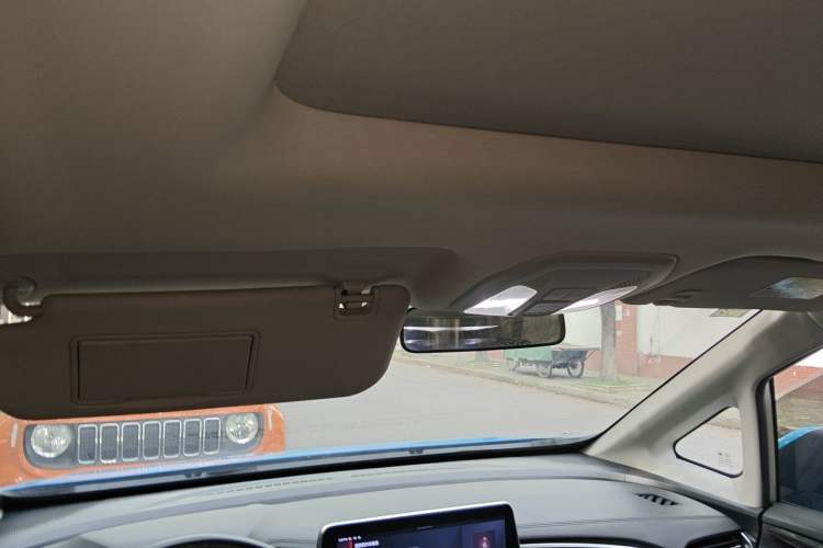 Used SAIC MAXUS G50 2019 1.5T First Edition Automatic Luxury Version 7 Seats Headliner