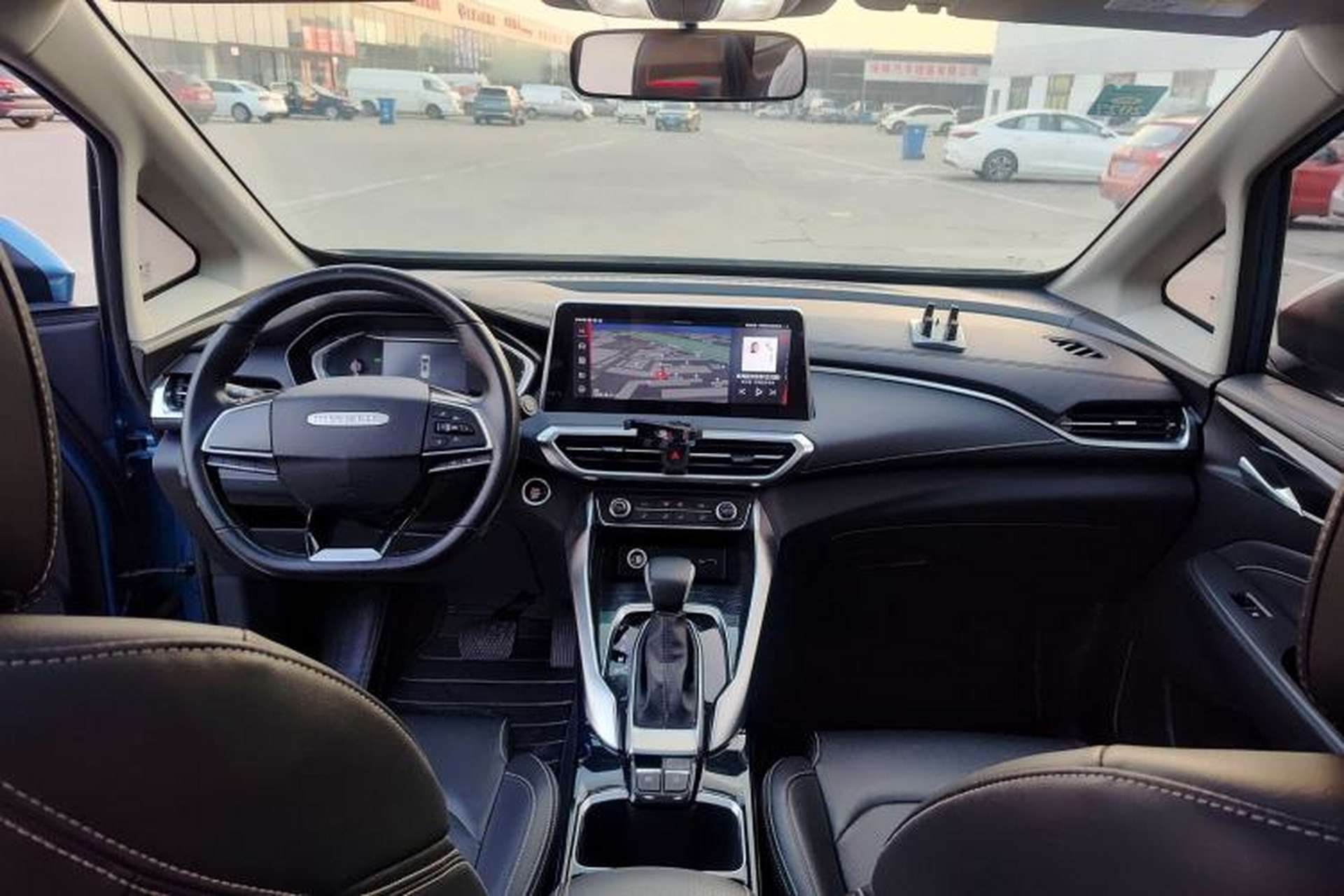 Used SAIC MAXUS G50 2019 1.5T First Edition Automatic Luxury Version 7 Seats Interior 2