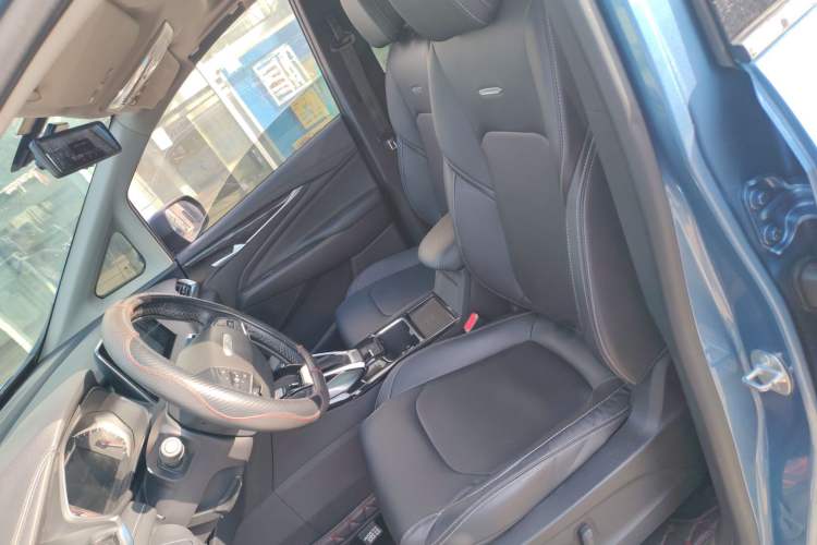 Used SAIC MAXUS G50 2019 1.5T Automatic Luxury Edition China VI Standard Left Front Seat