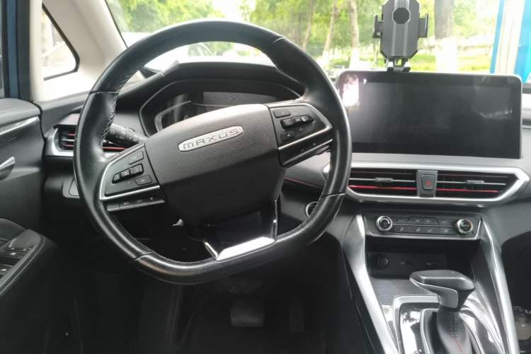 Used SAIC MAXUS G50 2019 1.5T First Edition Automatic Luxury Version 6 Seats Steering Wheel