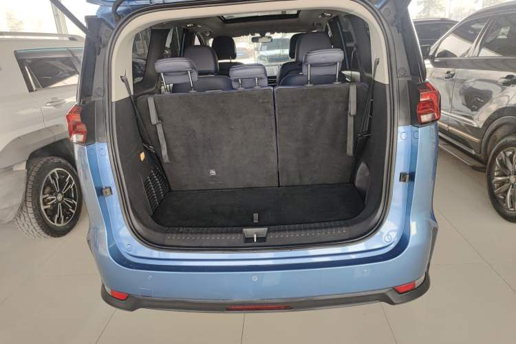Used SAIC MAXUS G50 2019 1.5T Automatic Luxury Edition China VI Standard Trunk