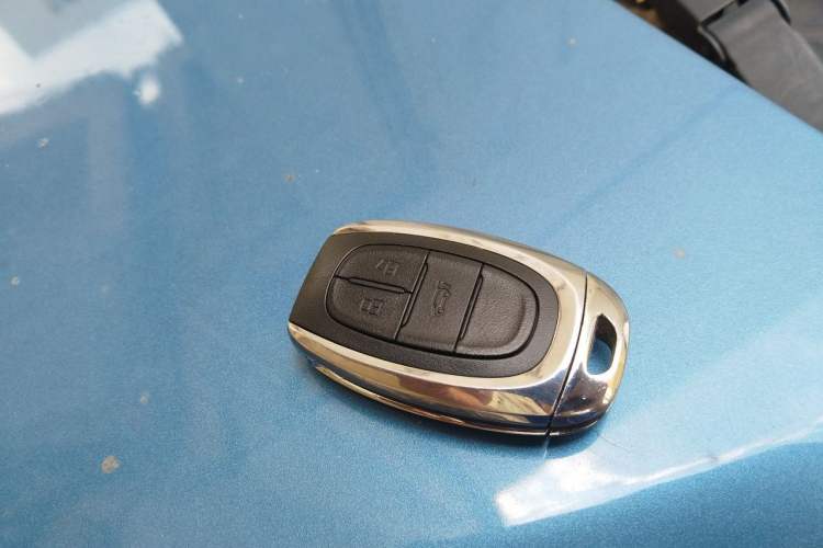 Used SAIC MAXUS G50 2019 1.5T Automatic Luxury Edition China V Standard Vehicle Key