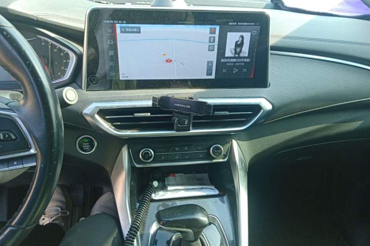Used SAIC MAXUS G50 2019 1.5T Automatic Luxury Edition China VI Standard Audio And AC Panel