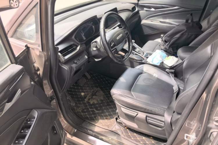 Used SAIC MAXUS G50 2019 1.5T Automatic Elite Edition China VI Standard Driver Seat