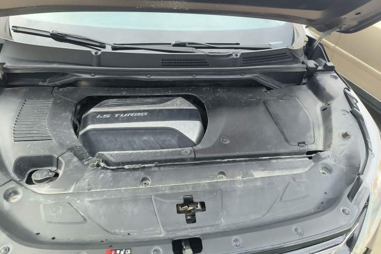 Used SAIC MAXUS G50 2019 1.5T Automatic Luxury Edition China V Standard Engine Bay