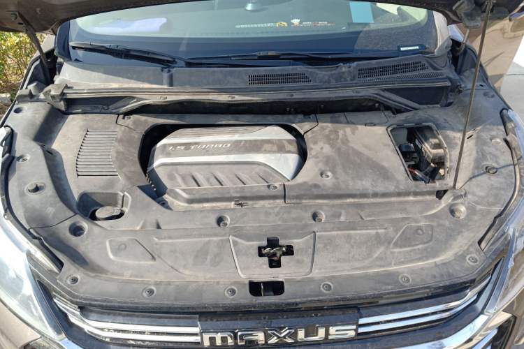 Used SAIC MAXUS G50 2019 1.5T Automatic Luxury Edition China VI Standard Engine Bay