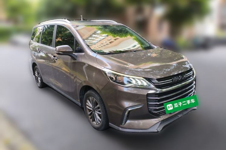 Used SAIC MAXUS G50 2019 1.5T Automatic Elite Edition China VI Standard Front Right 45 Deg