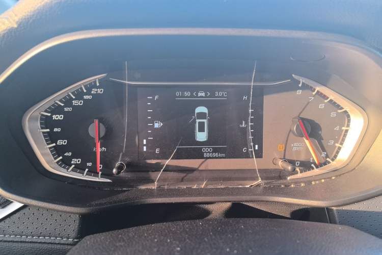 Used SAIC MAXUS G50 2019 1.3T First Edition Manual Elite Version Instrument Cluster