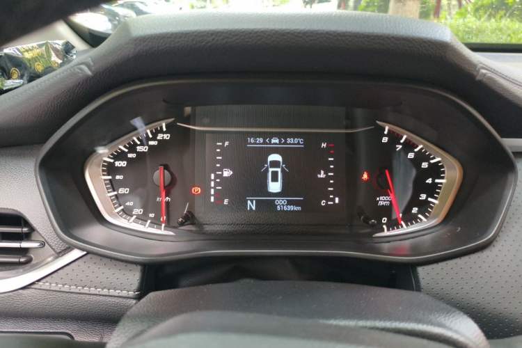 Used SAIC MAXUS G50 2019 1.5T Automatic Elite Edition China VI Standard Instrument Cluster