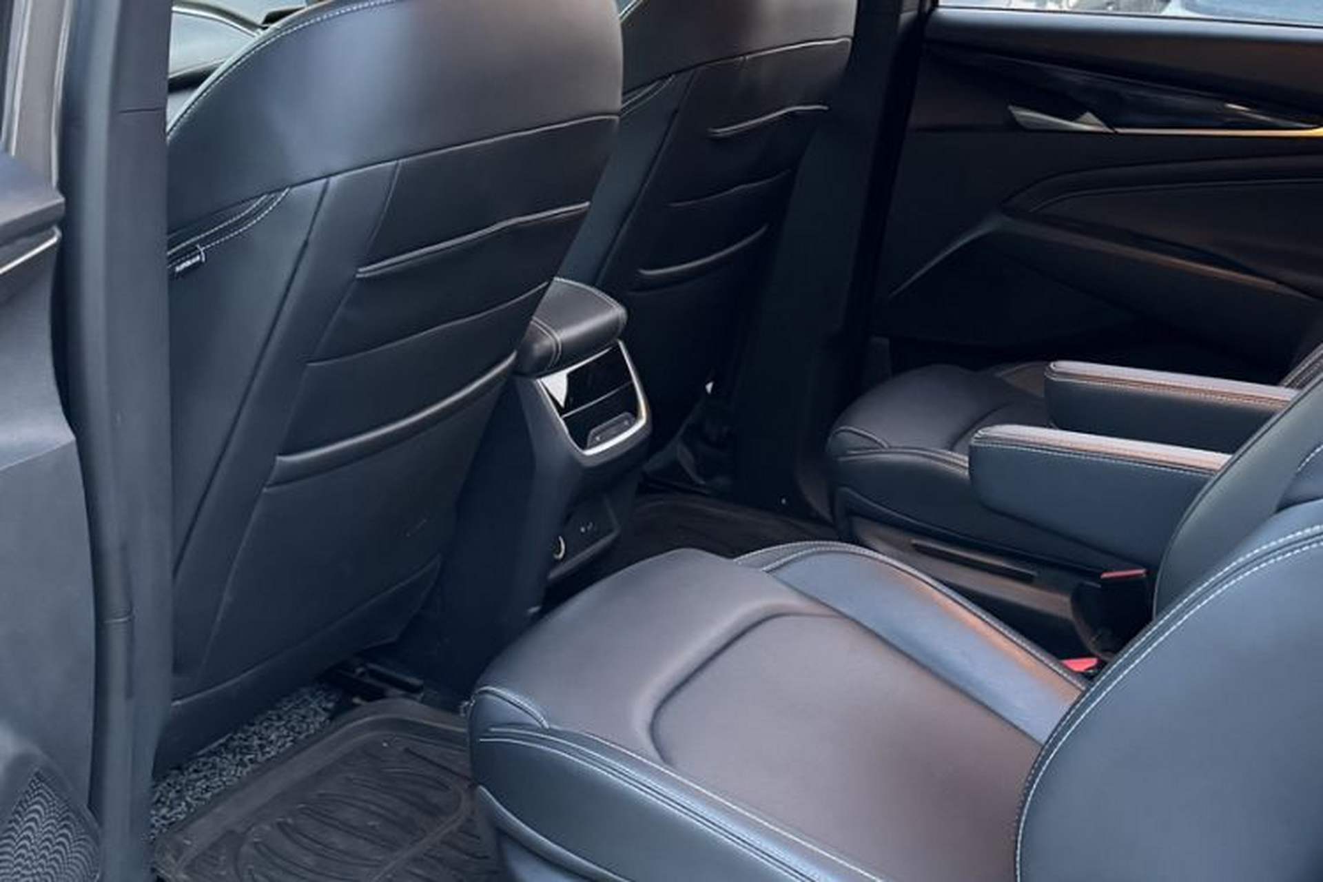 Used SAIC MAXUS G50 2019 1.5T Automatic Elite Edition China VI Standard Interior 2