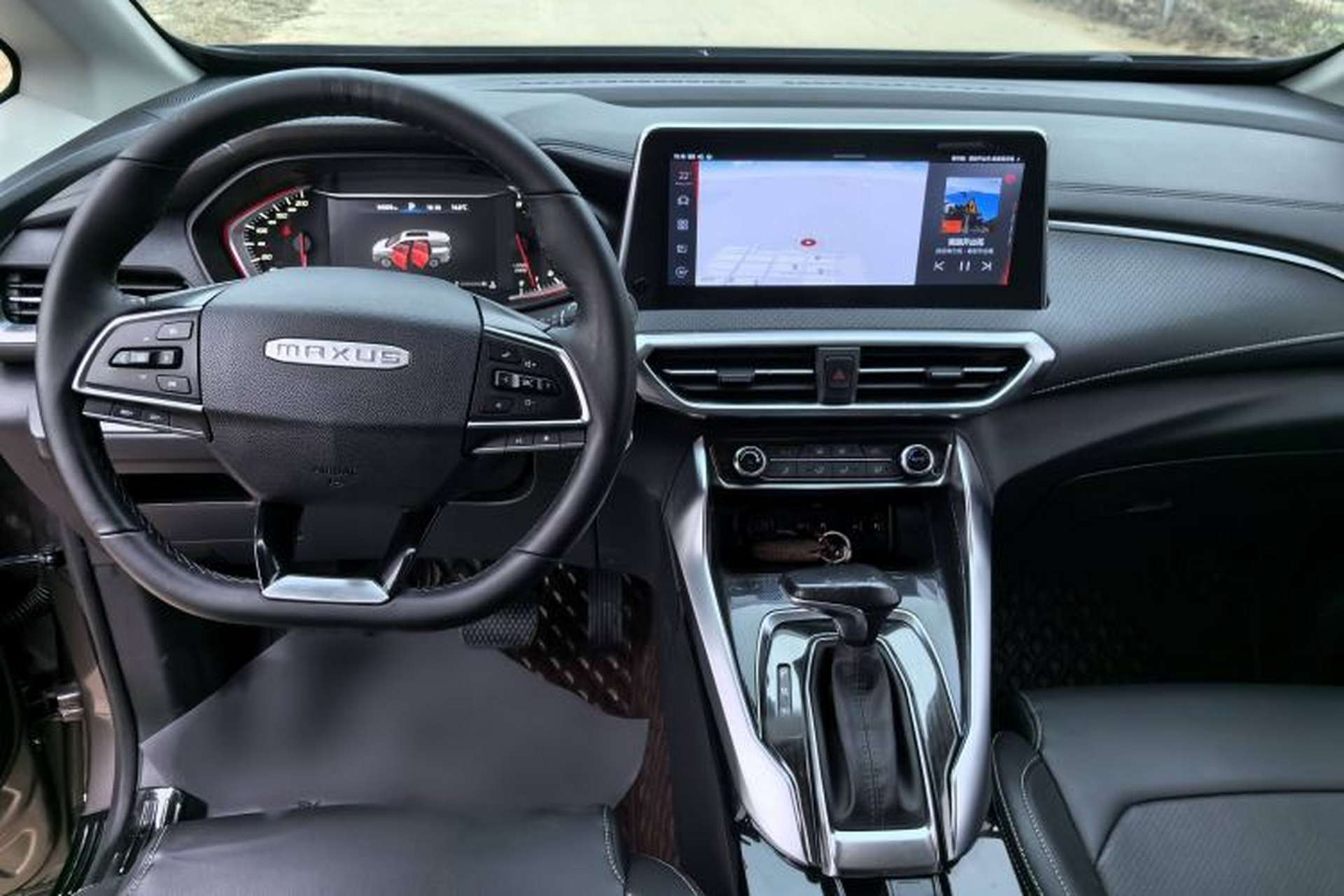 Used SAIC MAXUS G50 2019 1.5T Automatic Luxury Edition China VI Standard Interior 3