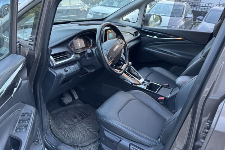 Used SAIC MAXUS G50 2019 1.5T Automatic Elite Edition China VI Standard Interior 4