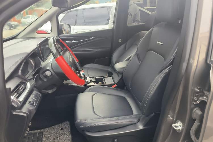 Used SAIC MAXUS G50 2019 1.5T Automatic Luxury Edition China V Standard Left Front Seat