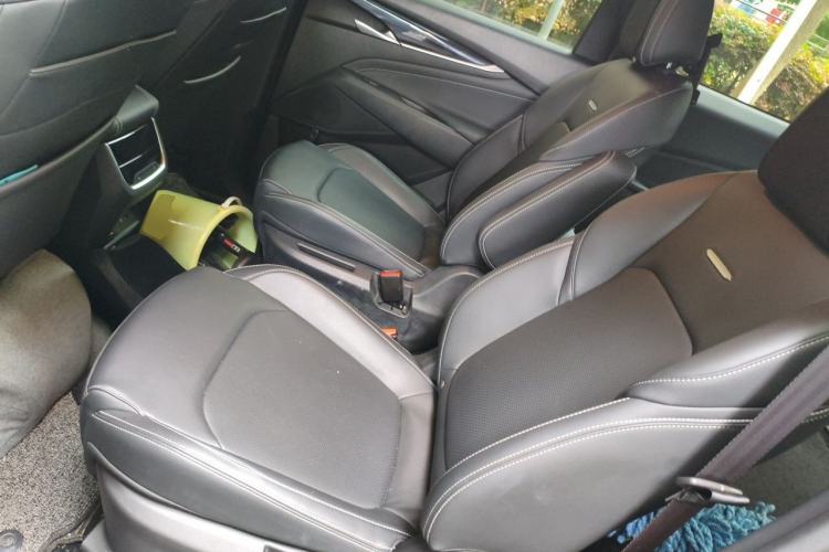 Used SAIC MAXUS G50 2019 1.5T Automatic Elite Edition China VI Standard Left Rear Seat