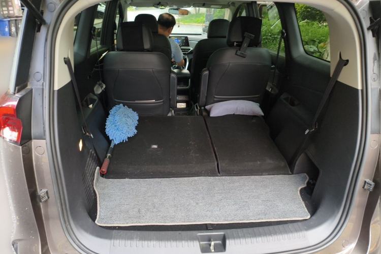 Used SAIC MAXUS G50 2019 1.5T Automatic Elite Edition China VI Standard Trunk