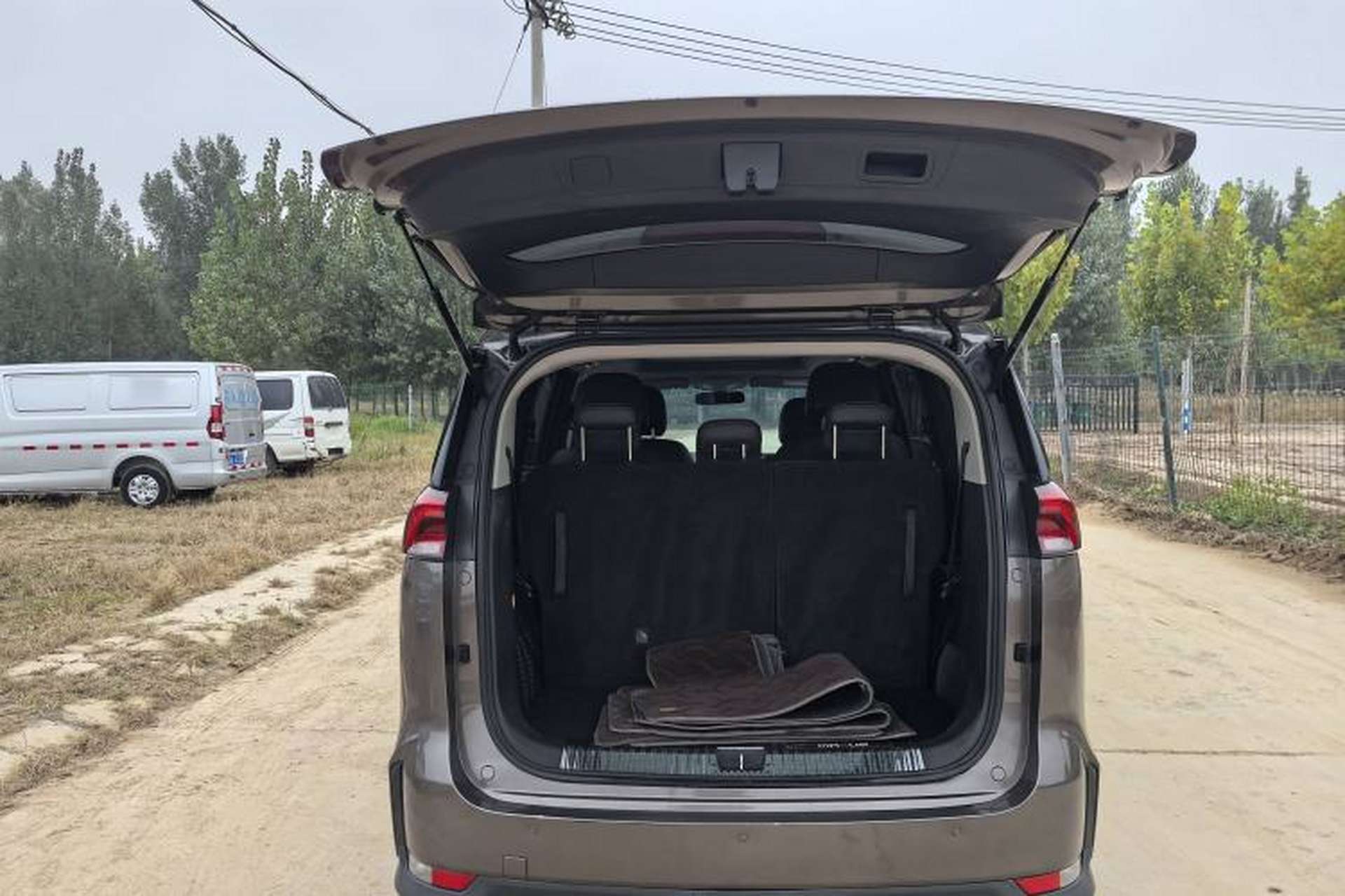 Used SAIC MAXUS G50 2019 1.5T Automatic Luxury Edition China VI Standard Trunk