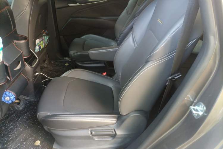 Used SAIC MAXUS G50 2019 1.5T First Edition Automatic Luxury Version 7 Seats Left Rear Seat