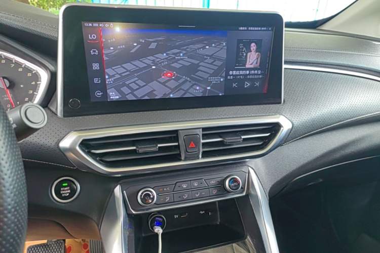 Used SAIC MAXUS G50 2019 1.5T Automatic Luxury Edition China VI Standard Audio And AC Panel
