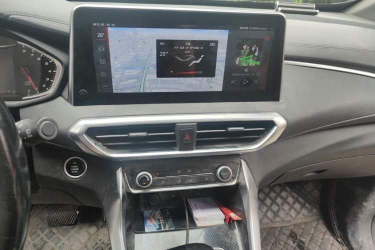 Used SAIC MAXUS G50 2019 1.5T Automatic Luxury Edition China V Standard Audio And AC Panel