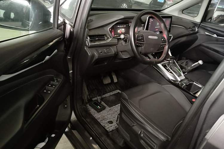 Used SAIC MAXUS G50 2019 1.5T Automatic Elite Edition China V Standard Driver Seat