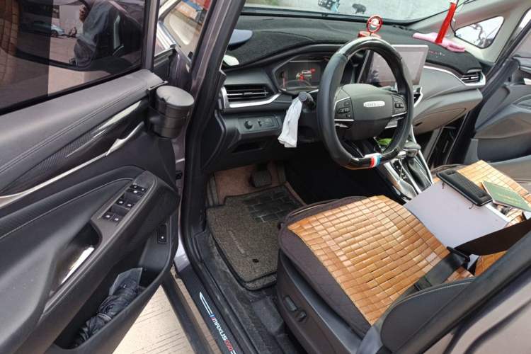 Used SAIC MAXUS G50 2019 1.5T First Edition Automatic Luxury Version 7 Seats Driver Seat