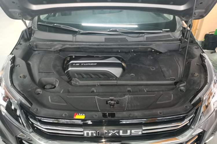 Used SAIC MAXUS G50 2019 1.5T Automatic Luxury Edition China VI Standard Engine Bay