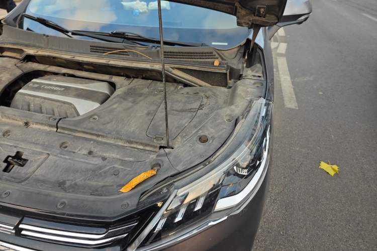 Used SAIC MAXUS G50 2019 1.5T Automatic Luxury Edition China VI Standard Engine Bay Left