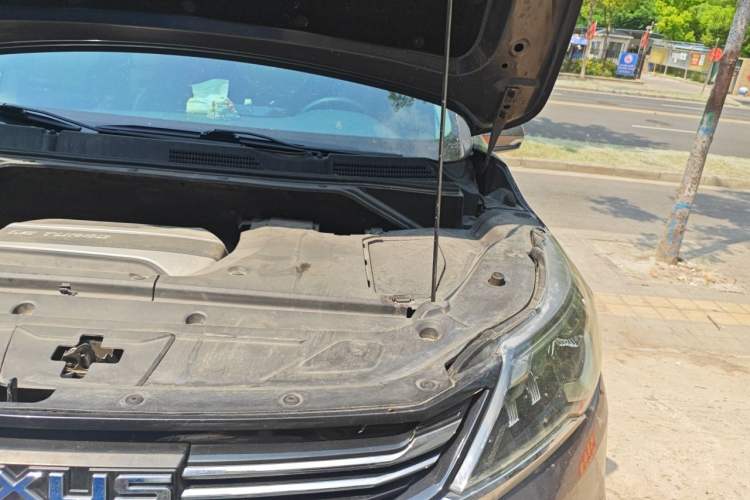 Used SAIC MAXUS G50  Engine Bay Left