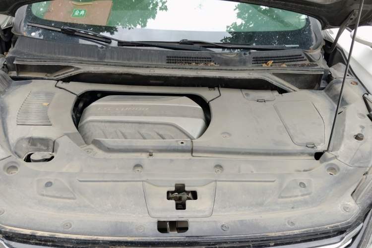 Used SAIC MAXUS G50 2019 1.5T Automatic Luxury Edition China V Standard Engine Bay