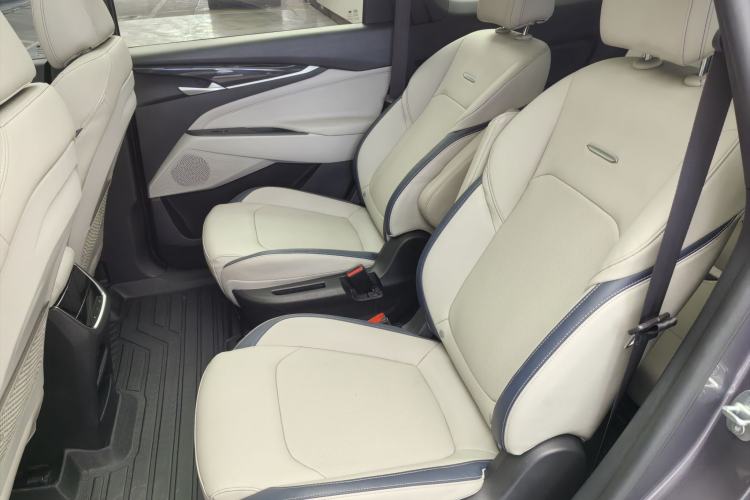 Used SAIC MAXUS G50 2019 1.5T Automatic Luxury Edition China VI Standard Exterior 6