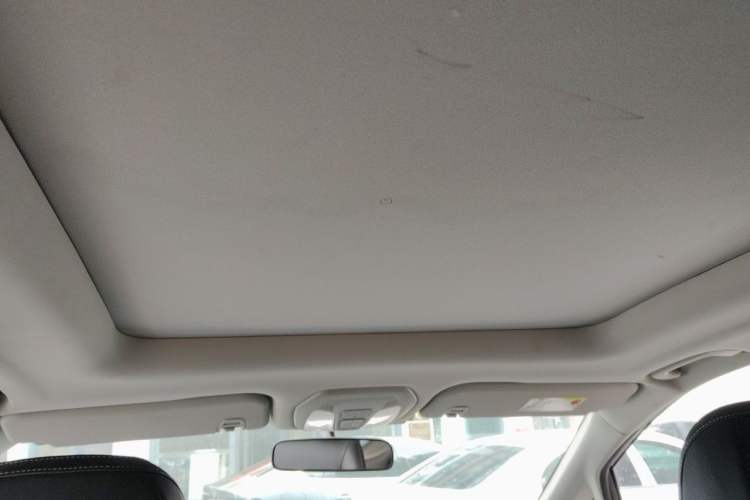 Used SAIC MAXUS G50 2019 1.5T Automatic Luxury Edition China V Standard Headliner