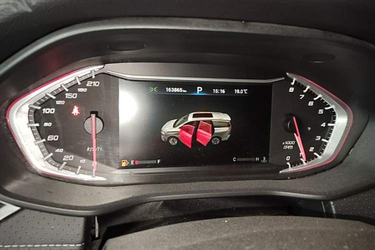 Used SAIC MAXUS G50 2019 1.5T Automatic Elite Edition China V Standard Instrument Cluster