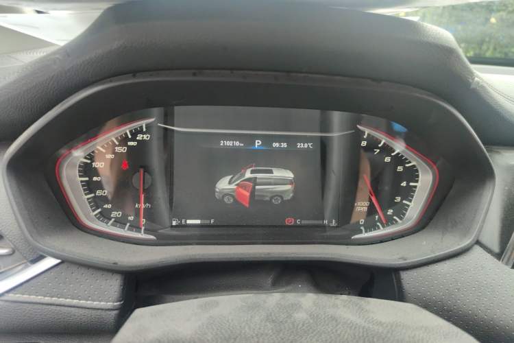 Used SAIC MAXUS G50 2019 1.5T Automatic Luxury Edition China V Standard Instrument Cluster