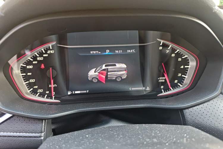 Used SAIC MAXUS G50 2019 1.5T Automatic Luxury Edition China VI Standard Instrument Cluster