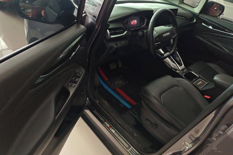 Used SAIC MAXUS G50 2019 1.5T Automatic Luxury Edition China V Standard Interior 3