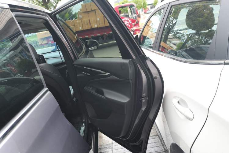 Used SAIC MAXUS G50 2019 1.5T Automatic Luxury Edition China VI Standard Interior 6