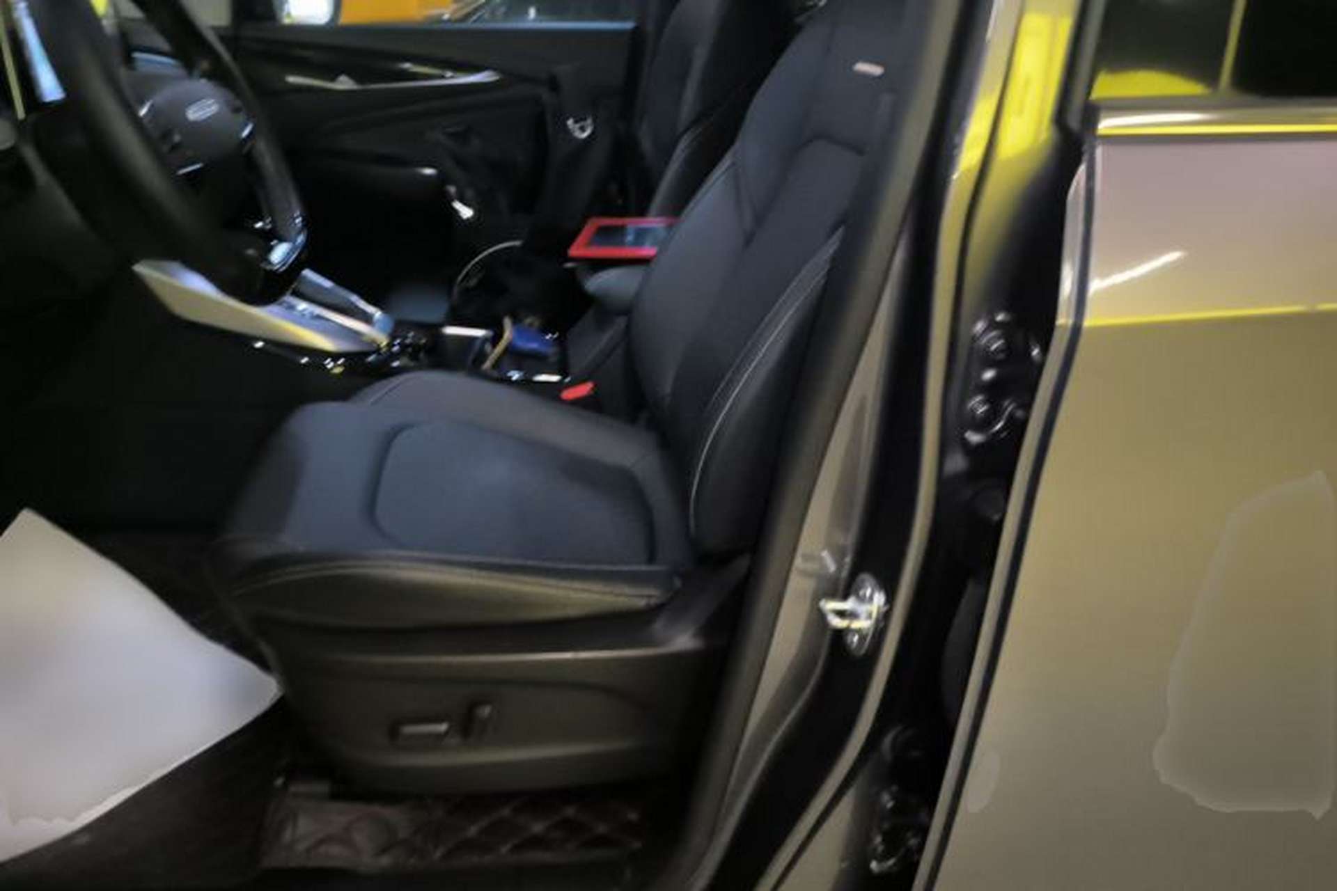 Used SAIC MAXUS G50 2019 1.5T Automatic Luxury Edition China VI Standard Left Front Seat