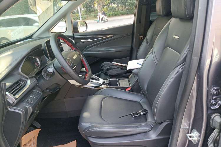 Used SAIC MAXUS G50 2019 1.5T Automatic Luxury Edition China V Standard Left Front Seat