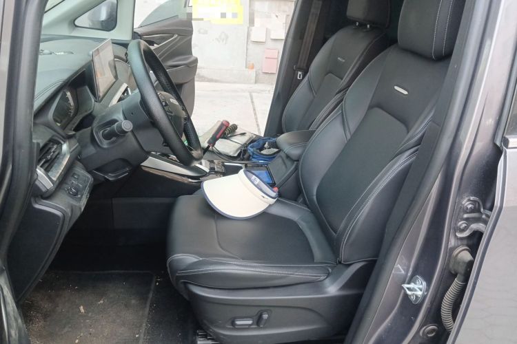 Used SAIC MAXUS G50 2019 1.5T First Edition Automatic Luxury Version 7 Seats Left Front Seat