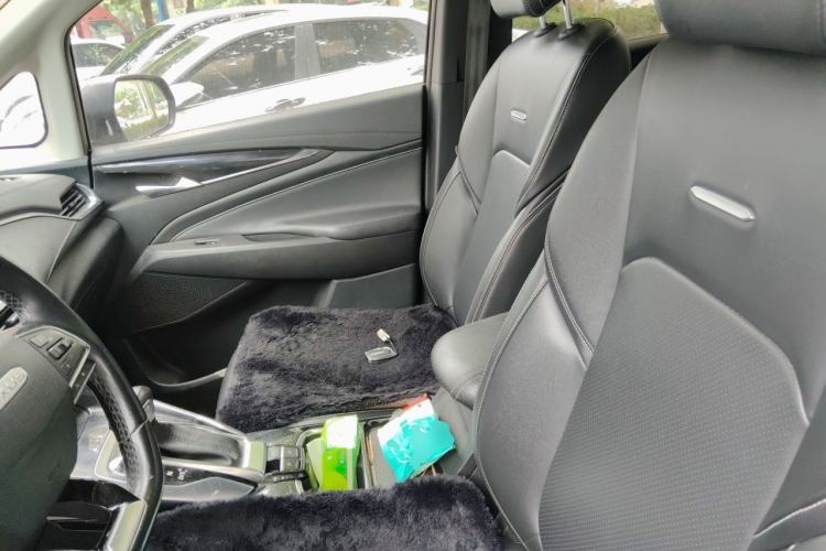 Used SAIC MAXUS G50 2019 1.5T Automatic Luxury Edition China V Standard Left Front Seat