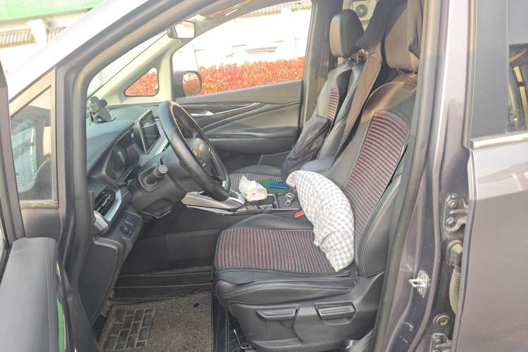 Used SAIC MAXUS G50 2019 1.5T Automatic Elite Edition China VI Standard Left Front Seat