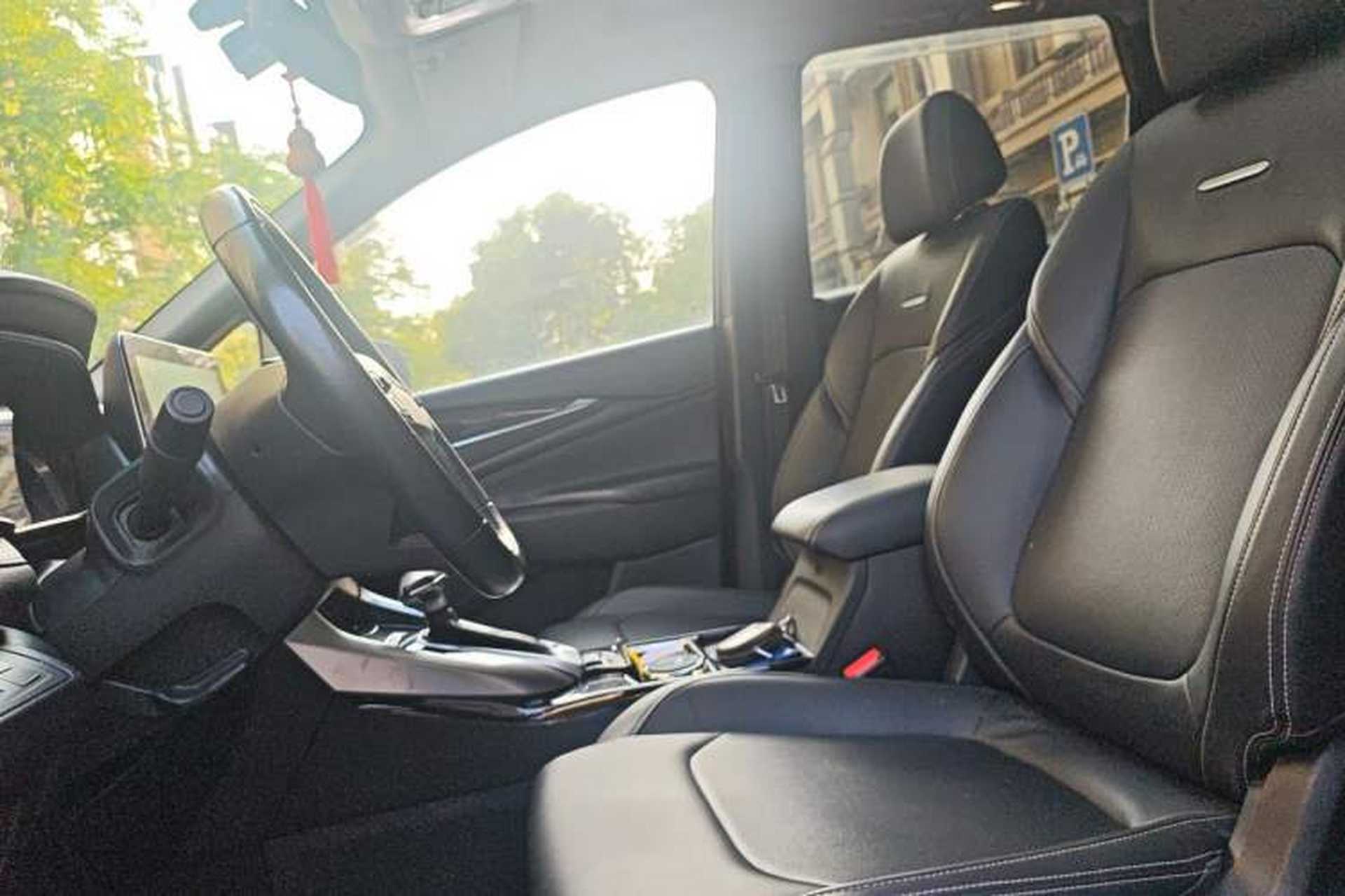 Used SAIC MAXUS G50 2019 1.5T Automatic Luxury Edition China VI Standard Left Front Seat