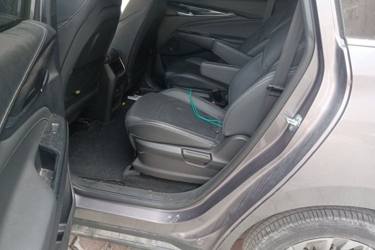 Used SAIC MAXUS G50 2019 1.5T First Edition Automatic Luxury Version 7 Seats Left Rear Seat
